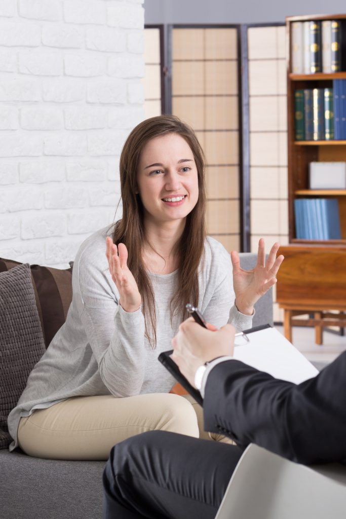 woman meeting with therapist for cocaine addiction treatment